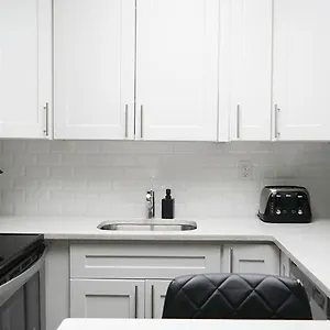 https://sandys-place-nyc-1.us-newyorkcity.com