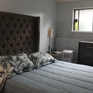 https://jfk-area-home-away-from-home.us-newyorkcity.com